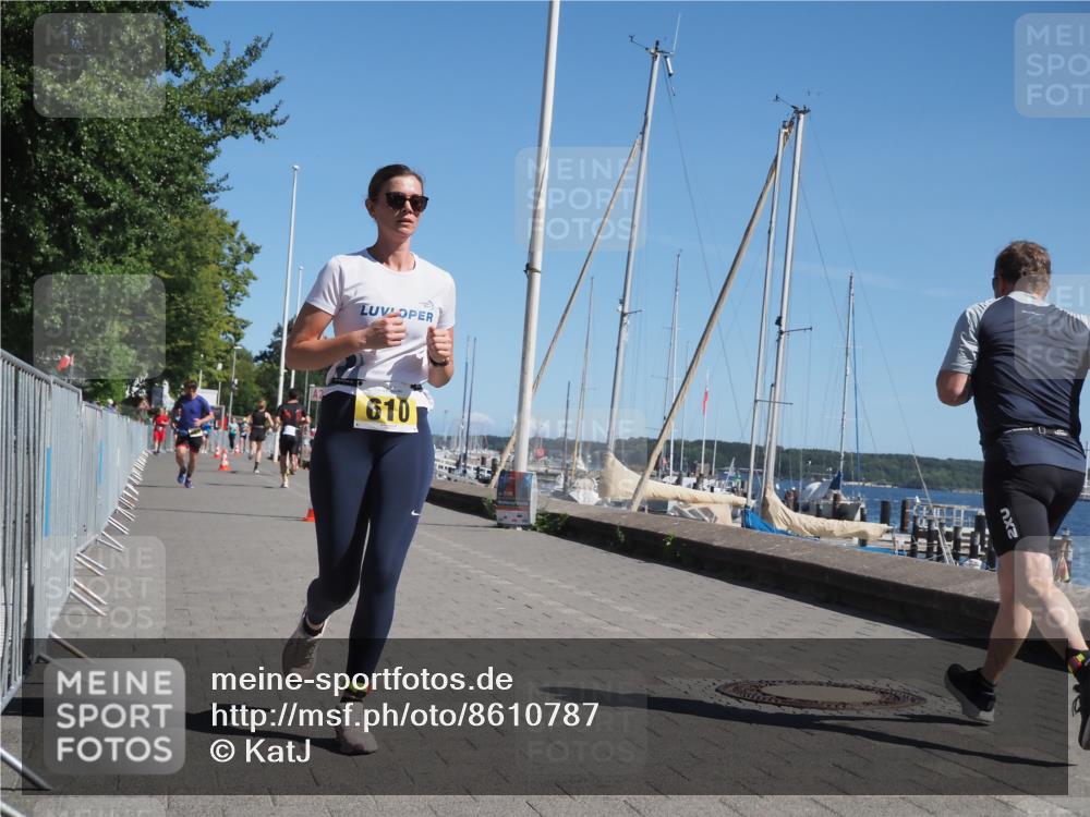 17.08.2025 - KN Förde Triathlon 2025 KatJ http://msf.ph/oto/8610787 17.08.2025 12:06:54 Laufen 371, 603, 610 meine-sportfotos.de