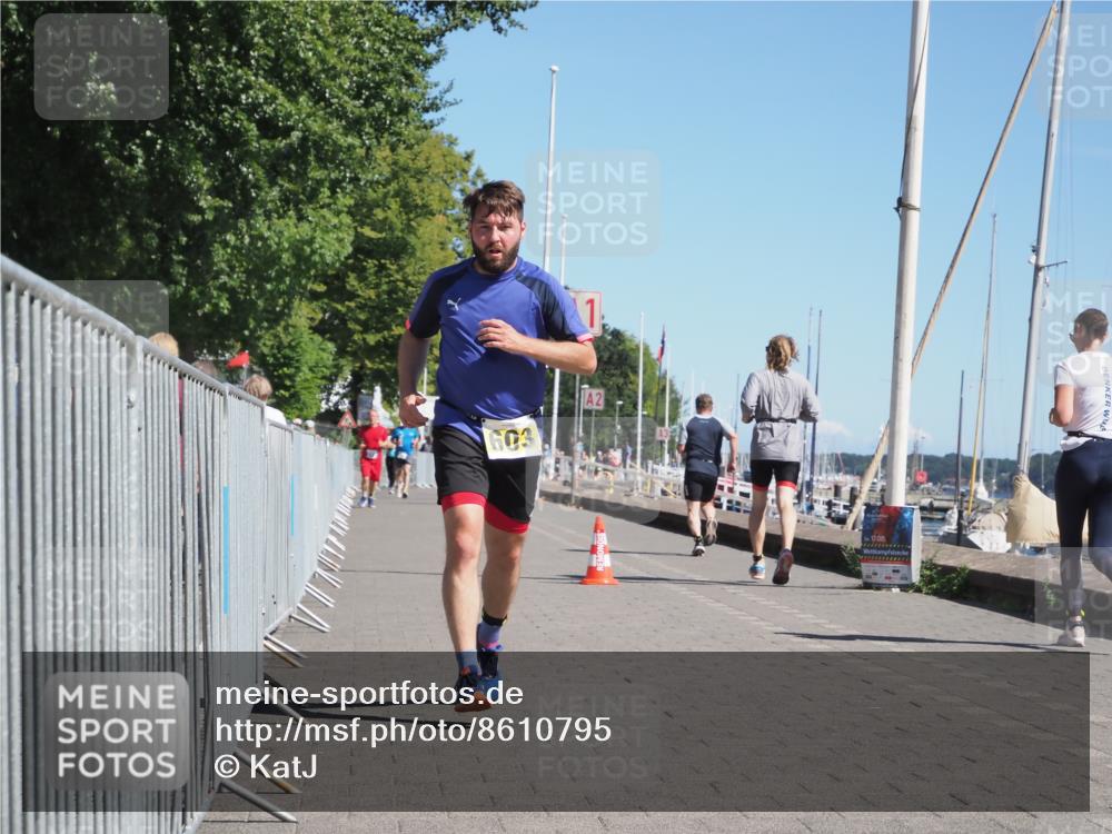 17.08.2025 - KN Förde Triathlon 2025 KatJ http://msf.ph/oto/8610795 17.08.2025 12:07:00 Laufen 603 meine-sportfotos.de
