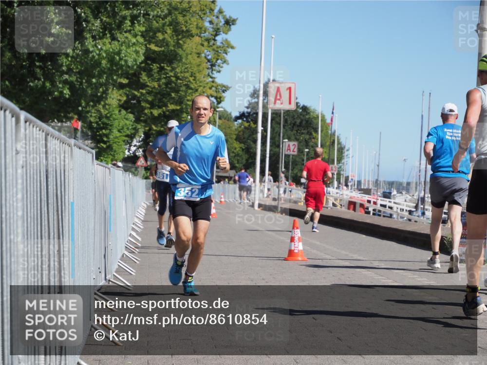17.08.2025 - KN Förde Triathlon 2025 KatJ http://msf.ph/oto/8610854 17.08.2025 12:07:28 Laufen 352, 361 meine-sportfotos.de