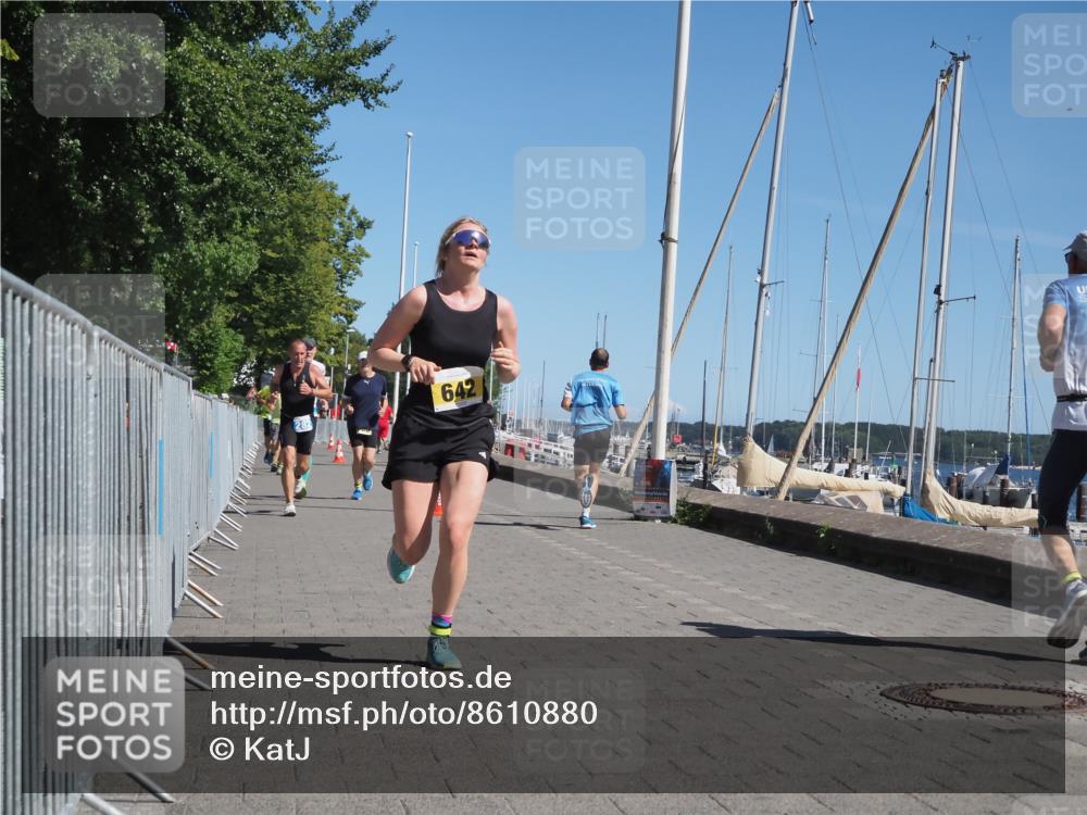 17.08.2025 - KN Förde Triathlon 2025 KatJ http://msf.ph/oto/8610880 17.08.2025 12:07:38 Laufen 282, 321, 385, 605, 642 meine-sportfotos.de