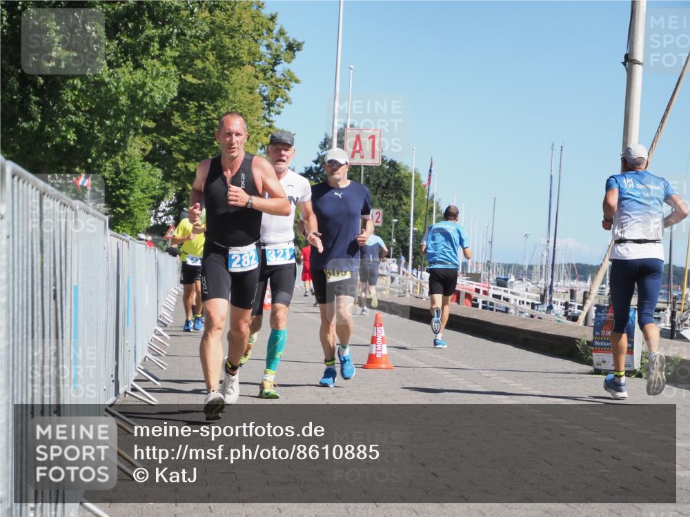 17.08.2025 - KN Förde Triathlon 2025 KatJ http://msf.ph/oto/8610885 17.08.2025 12:07:40 Laufen 282, 321, 385, 605, 642 meine-sportfotos.de