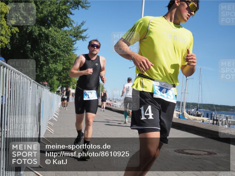17.08.2025 - KN Förde Triathlon 2025 KatJ http://msf.ph/oto/8610925 17.08.2025 12:07:49 Laufen 279, 368, 385 meine-sportfotos.de