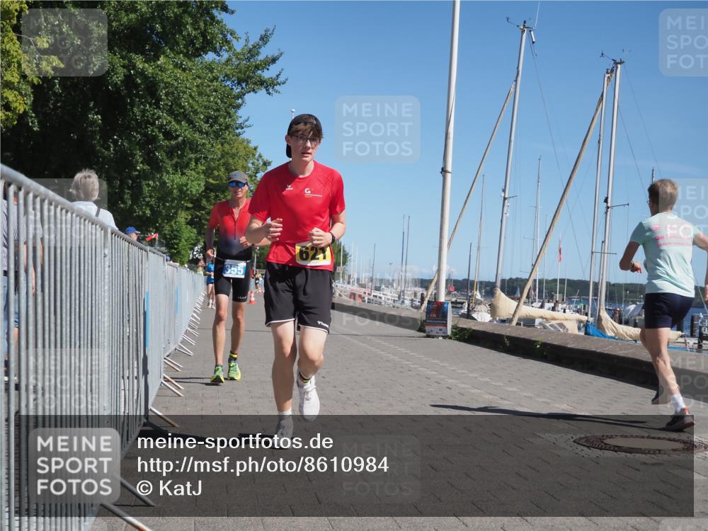 17.08.2025 - KN Förde Triathlon 2025 KatJ http://msf.ph/oto/8610984 17.08.2025 12:08:30 Laufen 354, 355, 621 meine-sportfotos.de