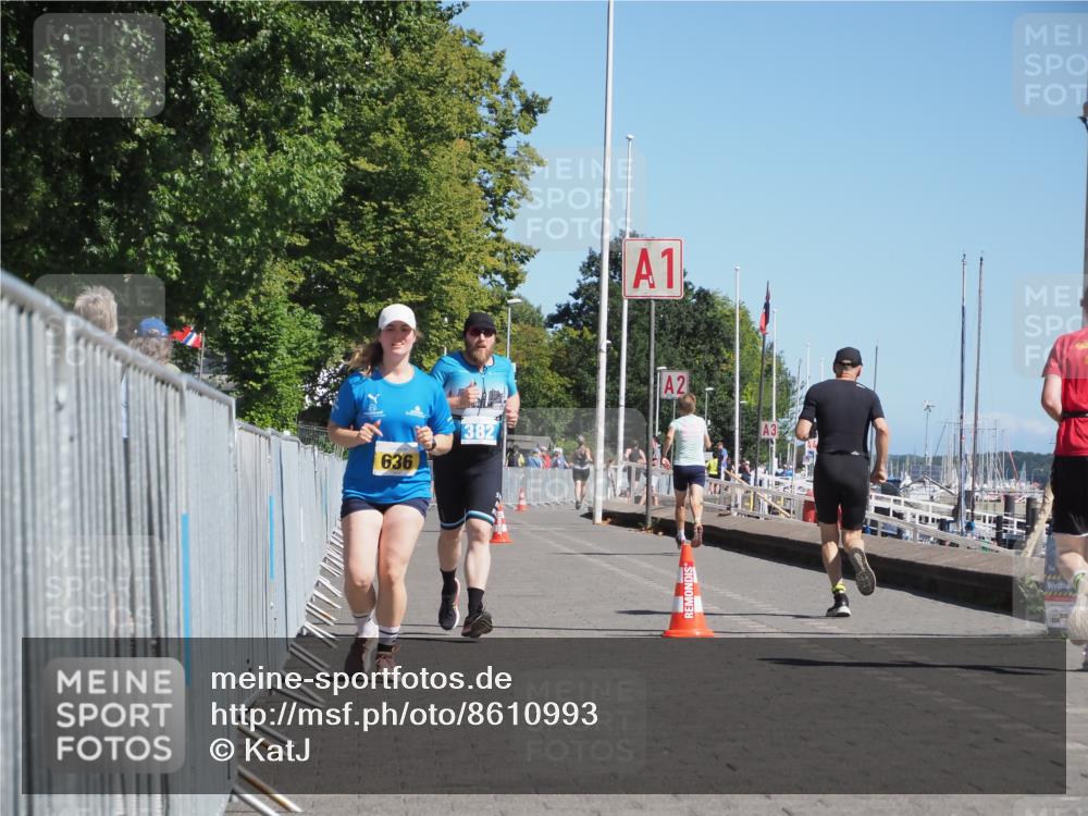 17.08.2025 - KN Förde Triathlon 2025 KatJ http://msf.ph/oto/8610993 17.08.2025 12:08:38 Laufen 382, 636 meine-sportfotos.de