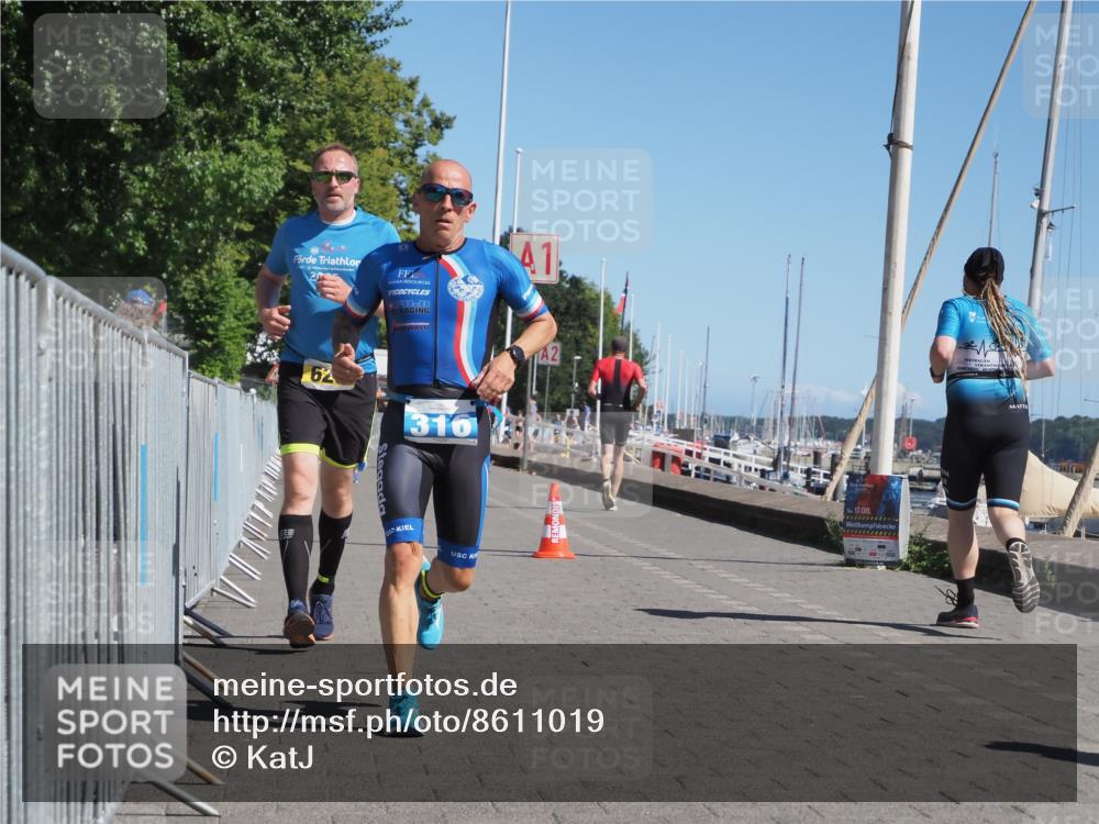 17.08.2025 - KN Förde Triathlon 2025 KatJ http://msf.ph/oto/8611019 17.08.2025 12:08:49 Laufen 316, 626 meine-sportfotos.de