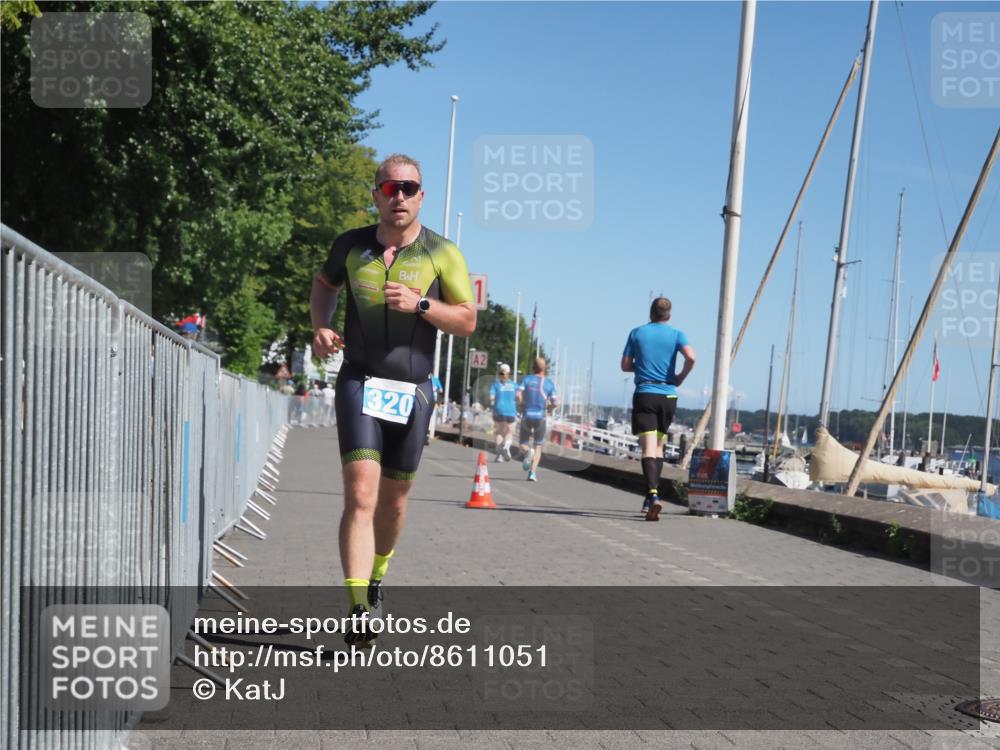 17.08.2025 - KN Förde Triathlon 2025 KatJ http://msf.ph/oto/8611051 17.08.2025 12:09:00 Laufen 320, 324 meine-sportfotos.de