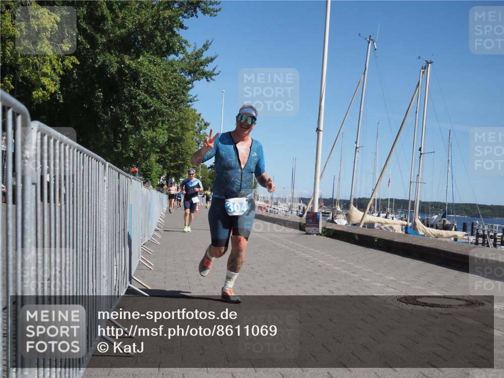17.08.2025 - KN Förde Triathlon 2025 KatJ http://msf.ph/oto/8611069 17.08.2025 12:09:25 Laufen 285, 304 meine-sportfotos.de