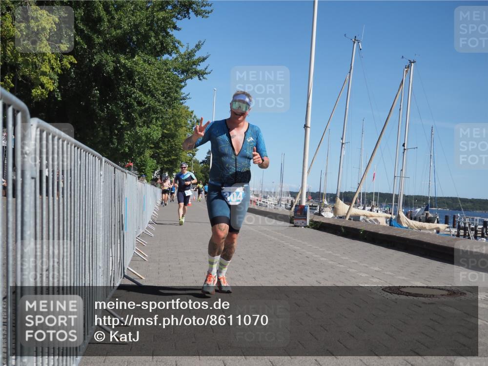 17.08.2025 - KN Förde Triathlon 2025 KatJ http://msf.ph/oto/8611070 17.08.2025 12:09:25 Laufen 285, 304 meine-sportfotos.de