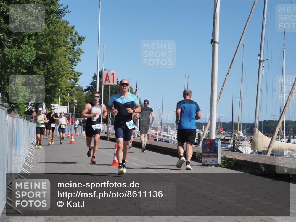 17.08.2025 - KN Förde Triathlon 2025 KatJ http://msf.ph/oto/8611136 17.08.2025 12:09:54 Laufen 331, 343 meine-sportfotos.de