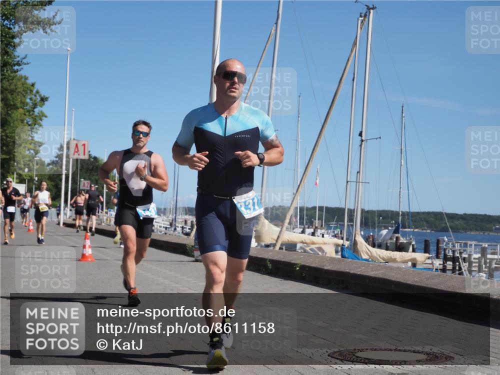 17.08.2025 - KN Förde Triathlon 2025 KatJ http://msf.ph/oto/8611158 17.08.2025 12:09:58 Laufen 331, 343, 390, 620, 629 meine-sportfotos.de