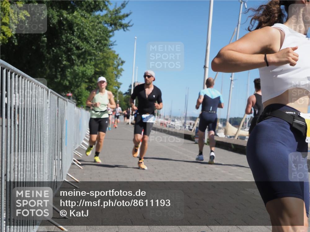 17.08.2025 - KN Förde Triathlon 2025 KatJ http://msf.ph/oto/8611193 17.08.2025 12:10:04 Laufen 390, 620, 629 meine-sportfotos.de