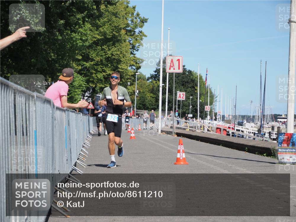 17.08.2025 - KN Förde Triathlon 2025 KatJ http://msf.ph/oto/8611210 17.08.2025 14:05:22 Laufen 524 meine-sportfotos.de