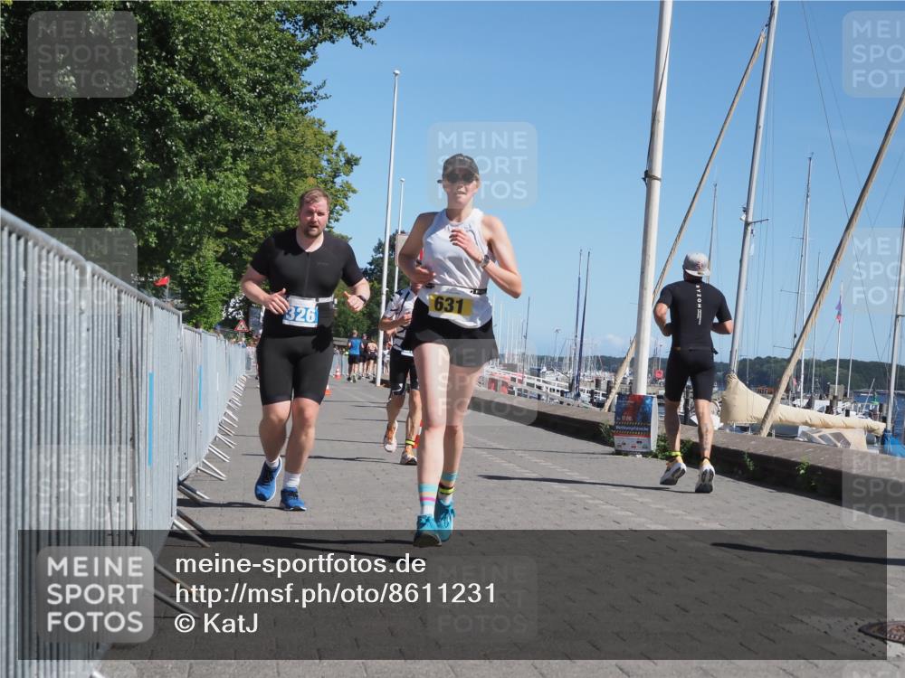 17.08.2025 - KN Förde Triathlon 2025 KatJ http://msf.ph/oto/8611231 17.08.2025 12:10:12 Laufen 299, 326, 631 meine-sportfotos.de