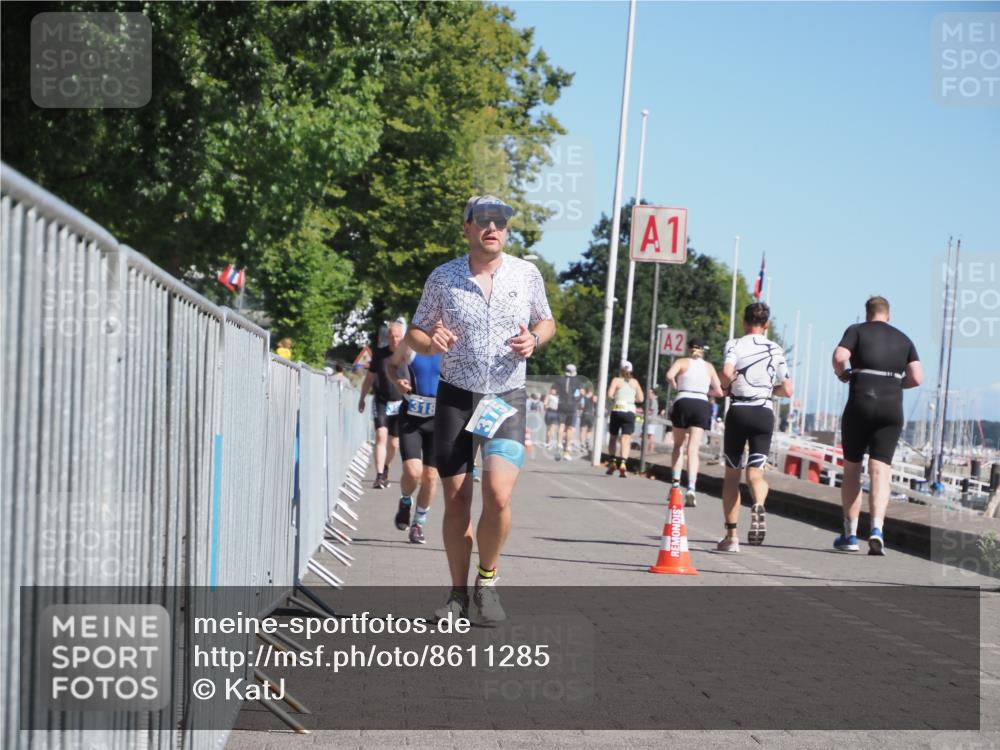 17.08.2025 - KN Förde Triathlon 2025 KatJ http://msf.ph/oto/8611285 17.08.2025 12:10:27 Laufen 318, 373, 375 meine-sportfotos.de