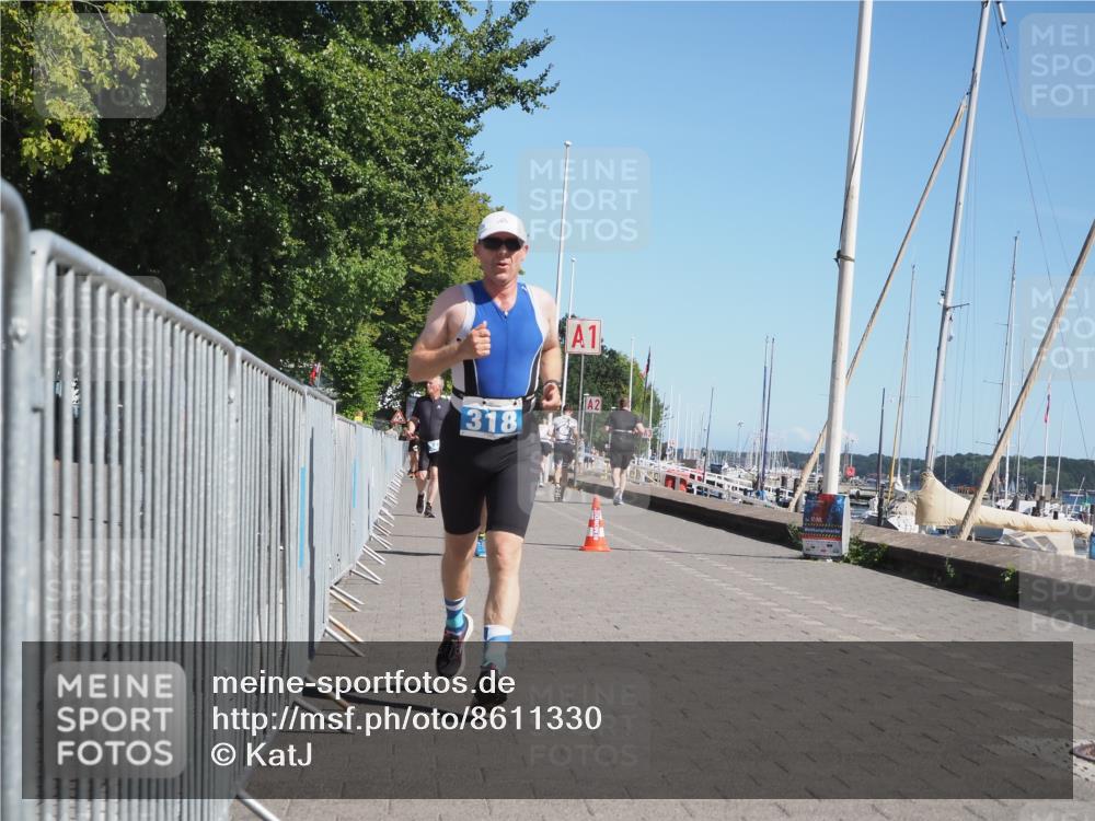 17.08.2025 - KN Förde Triathlon 2025 KatJ http://msf.ph/oto/8611330 17.08.2025 12:10:32 Laufen 318, 373, 375 meine-sportfotos.de