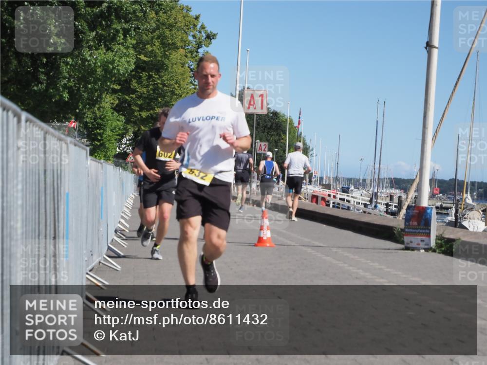 17.08.2025 - KN Förde Triathlon 2025 KatJ http://msf.ph/oto/8611432 17.08.2025 12:10:47 Laufen 377, 379, 602, 614, 632 meine-sportfotos.de