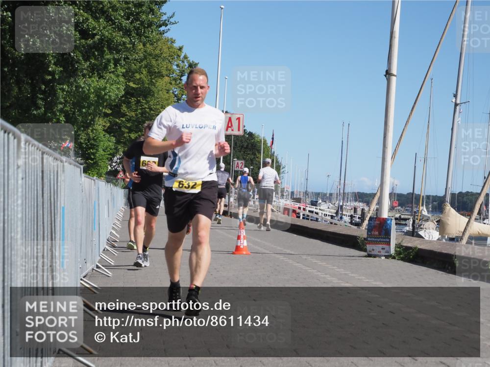 17.08.2025 - KN Förde Triathlon 2025 KatJ http://msf.ph/oto/8611434 17.08.2025 12:10:47 Laufen 377, 379, 602, 614, 632 meine-sportfotos.de