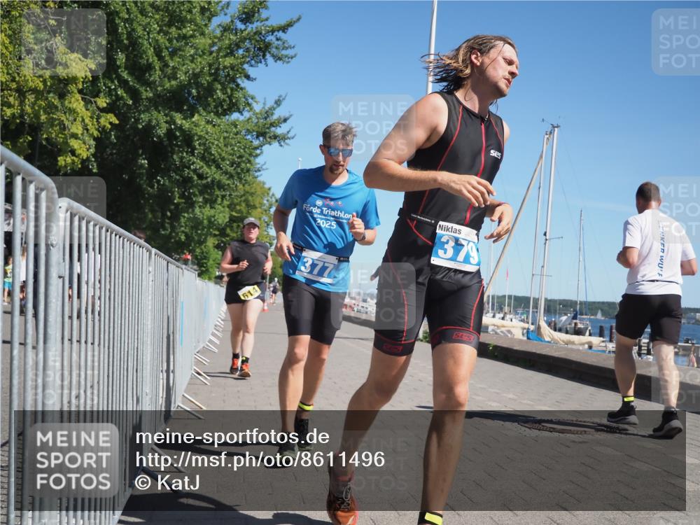 17.08.2025 - KN Förde Triathlon 2025 KatJ http://msf.ph/oto/8611496 17.08.2025 12:10:53 Laufen 377, 379, 602, 614 meine-sportfotos.de
