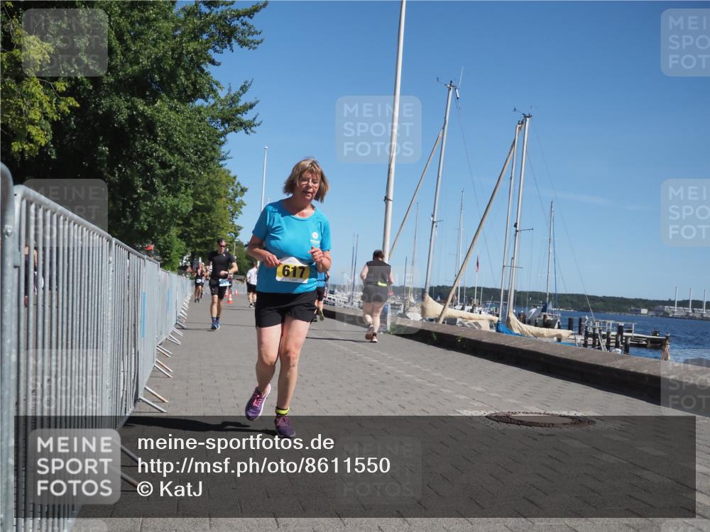 17.08.2025 - KN Förde Triathlon 2025 KatJ http://msf.ph/oto/8611550 17.08.2025 12:11:04 Laufen 341, 617 meine-sportfotos.de