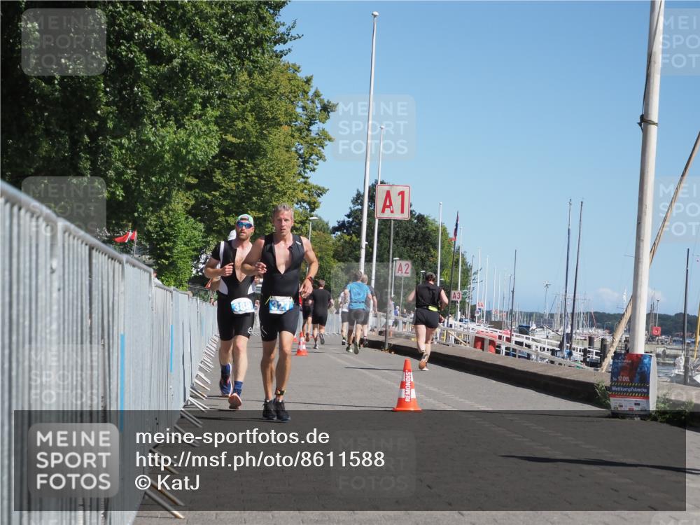 17.08.2025 - KN Förde Triathlon 2025 KatJ http://msf.ph/oto/8611588 17.08.2025 12:11:12 Laufen 327, 341, 622 meine-sportfotos.de