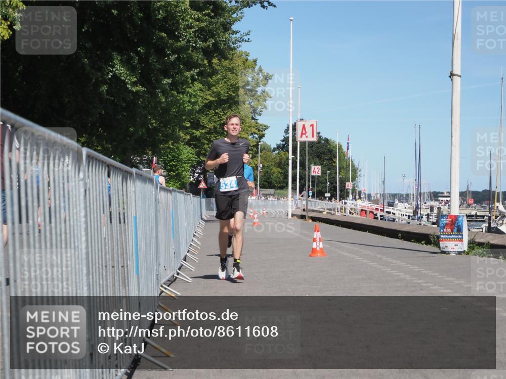 17.08.2025 - KN Förde Triathlon 2025 KatJ http://msf.ph/oto/8611608 17.08.2025 14:09:58 Laufen 492, 534 meine-sportfotos.de