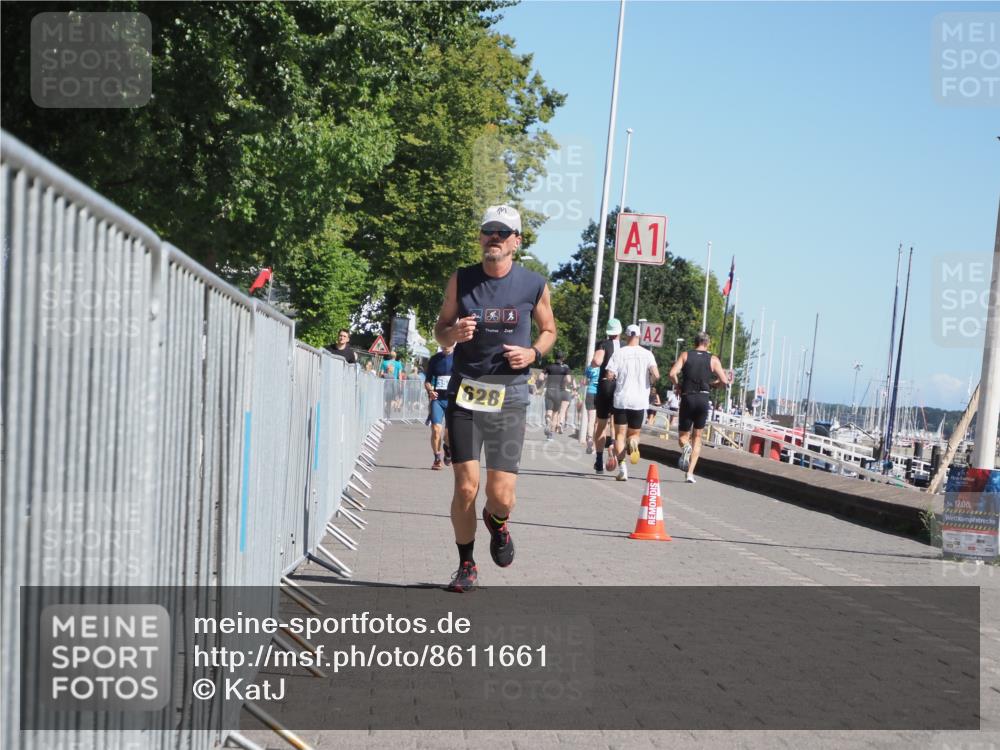17.08.2025 - KN Förde Triathlon 2025 KatJ http://msf.ph/oto/8611661 17.08.2025 12:11:29 Laufen 628 meine-sportfotos.de