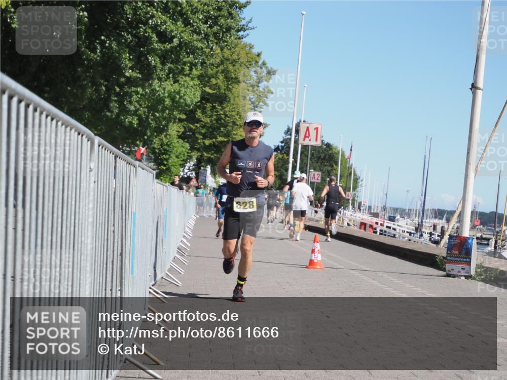 17.08.2025 - KN Förde Triathlon 2025 KatJ http://msf.ph/oto/8611666 17.08.2025 12:11:29 Laufen 628 meine-sportfotos.de