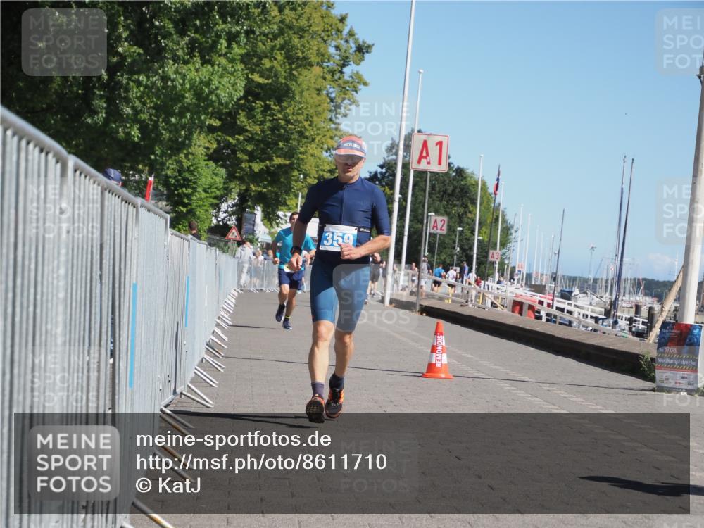 17.08.2025 - KN Förde Triathlon 2025 KatJ http://msf.ph/oto/8611710 17.08.2025 12:11:36 Laufen 359, 612 meine-sportfotos.de