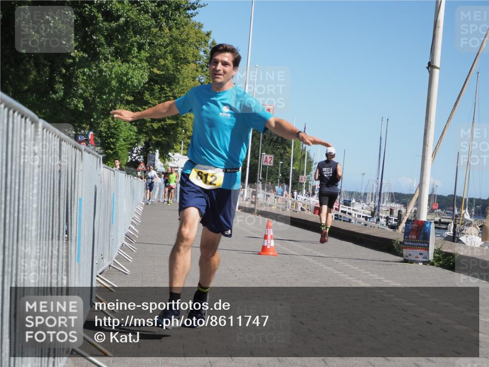 17.08.2025 - KN Förde Triathlon 2025 KatJ http://msf.ph/oto/8611747 17.08.2025 12:11:42 Laufen 359, 612 meine-sportfotos.de