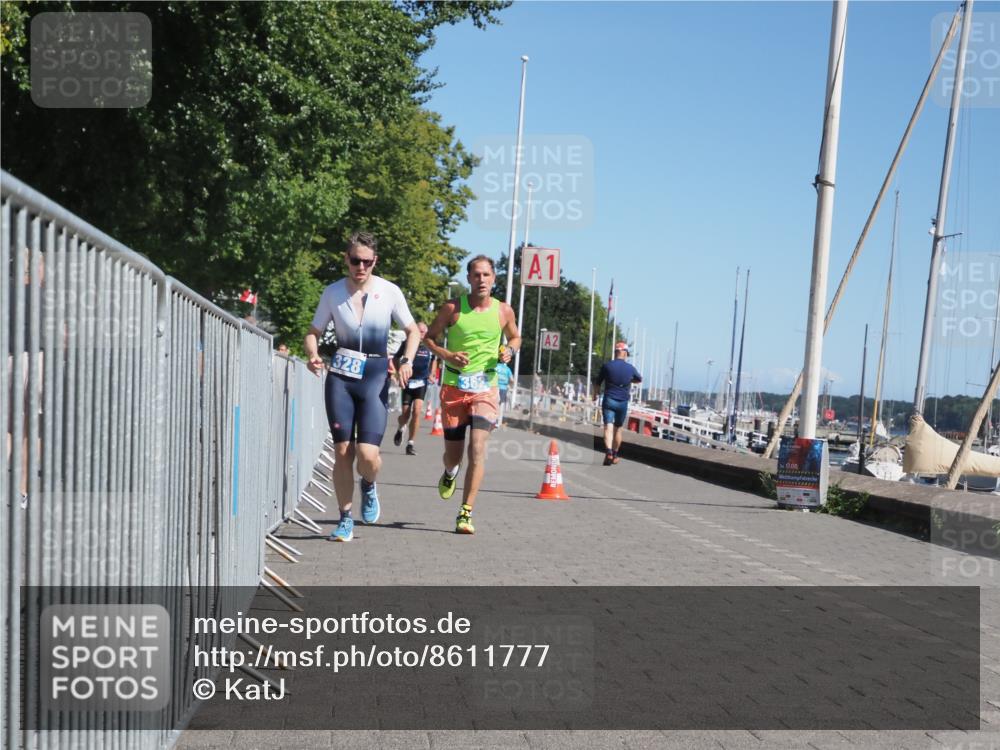 17.08.2025 - KN Förde Triathlon 2025 KatJ http://msf.ph/oto/8611777 17.08.2025 12:11:57 Laufen 328, 362 meine-sportfotos.de