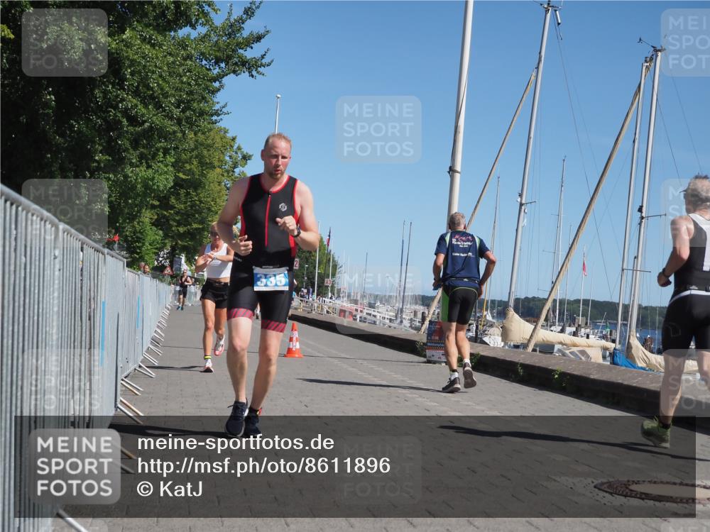17.08.2025 - KN Förde Triathlon 2025 KatJ http://msf.ph/oto/8611896 17.08.2025 12:12:15 Laufen 335, 623 meine-sportfotos.de