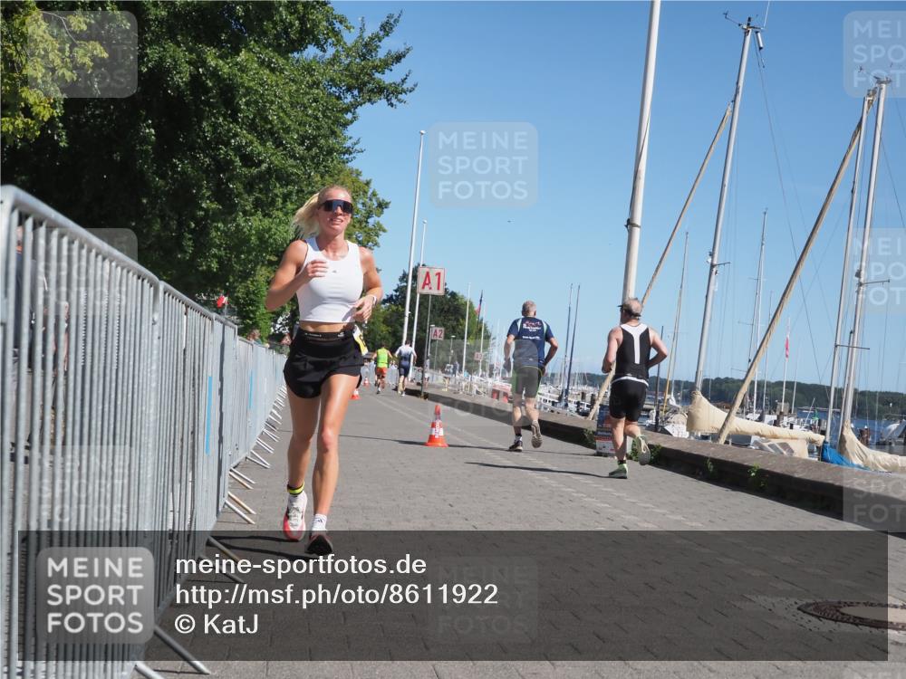 17.08.2025 - KN Förde Triathlon 2025 KatJ http://msf.ph/oto/8611922 17.08.2025 12:12:17 Laufen 335, 623 meine-sportfotos.de