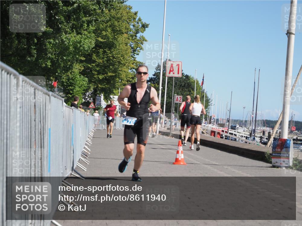 17.08.2025 - KN Förde Triathlon 2025 KatJ http://msf.ph/oto/8611940 17.08.2025 12:12:29 Laufen 370 meine-sportfotos.de