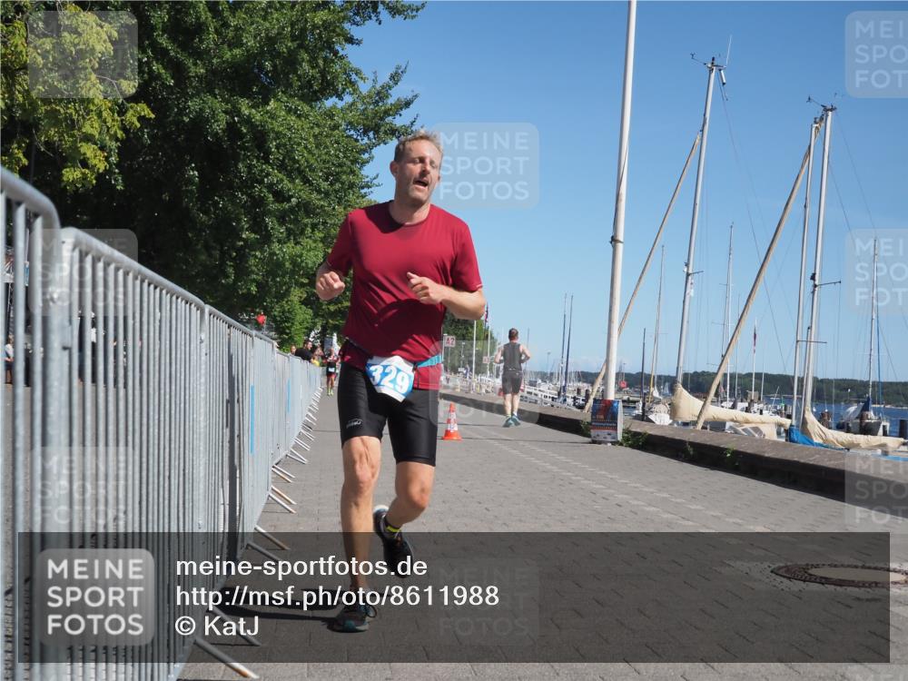 17.08.2025 - KN Förde Triathlon 2025 KatJ http://msf.ph/oto/8611988 17.08.2025 12:12:42 Laufen 329 meine-sportfotos.de