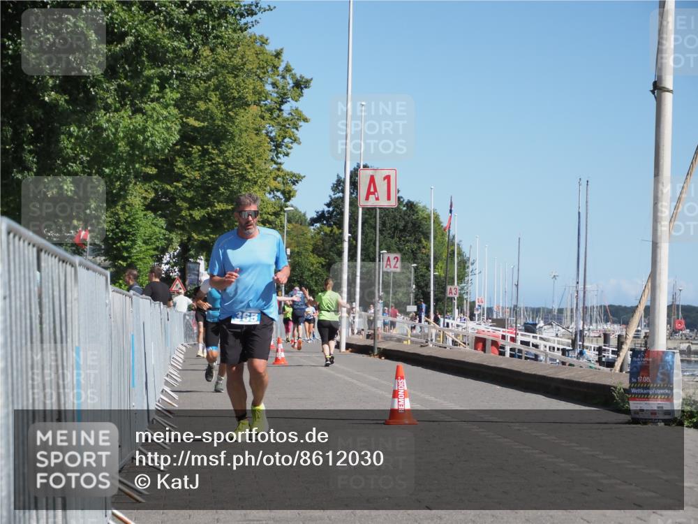 17.08.2025 - KN Förde Triathlon 2025 KatJ http://msf.ph/oto/8612030 17.08.2025 12:13:22 Laufen 297, 365 meine-sportfotos.de