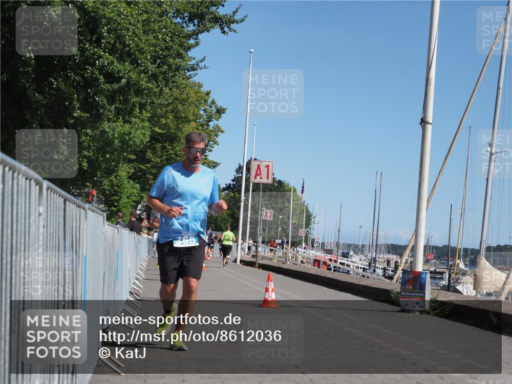 17.08.2025 - KN Förde Triathlon 2025 KatJ http://msf.ph/oto/8612036 17.08.2025 12:13:25 Laufen 297, 365, 618 meine-sportfotos.de