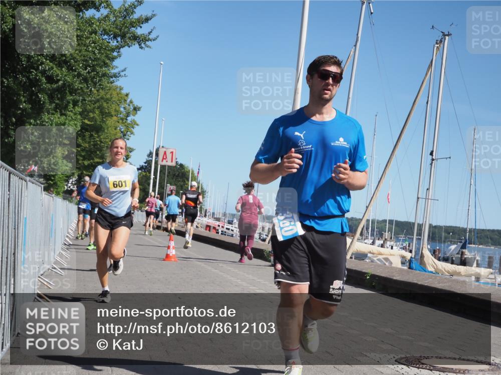 17.08.2025 - KN Förde Triathlon 2025 KatJ http://msf.ph/oto/8612103 17.08.2025 12:13:47 Laufen 325, 360, 364, 601, 607, 624 meine-sportfotos.de