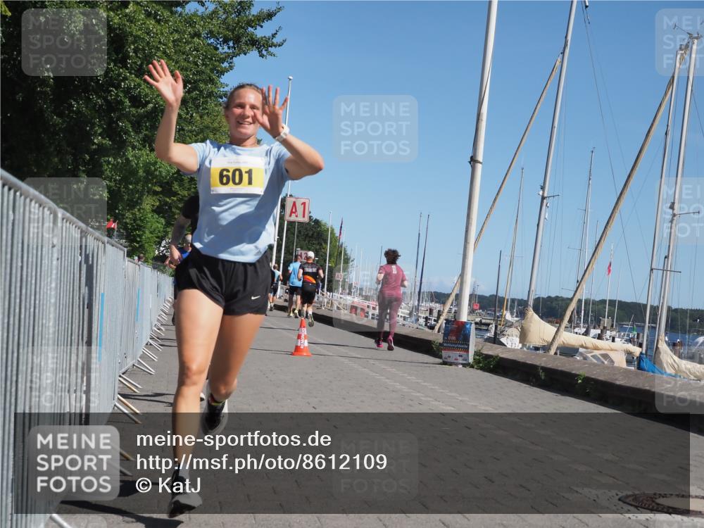 17.08.2025 - KN Förde Triathlon 2025 KatJ http://msf.ph/oto/8612109 17.08.2025 12:13:48 Laufen 291, 325, 360, 364, 601, 607, 624 meine-sportfotos.de