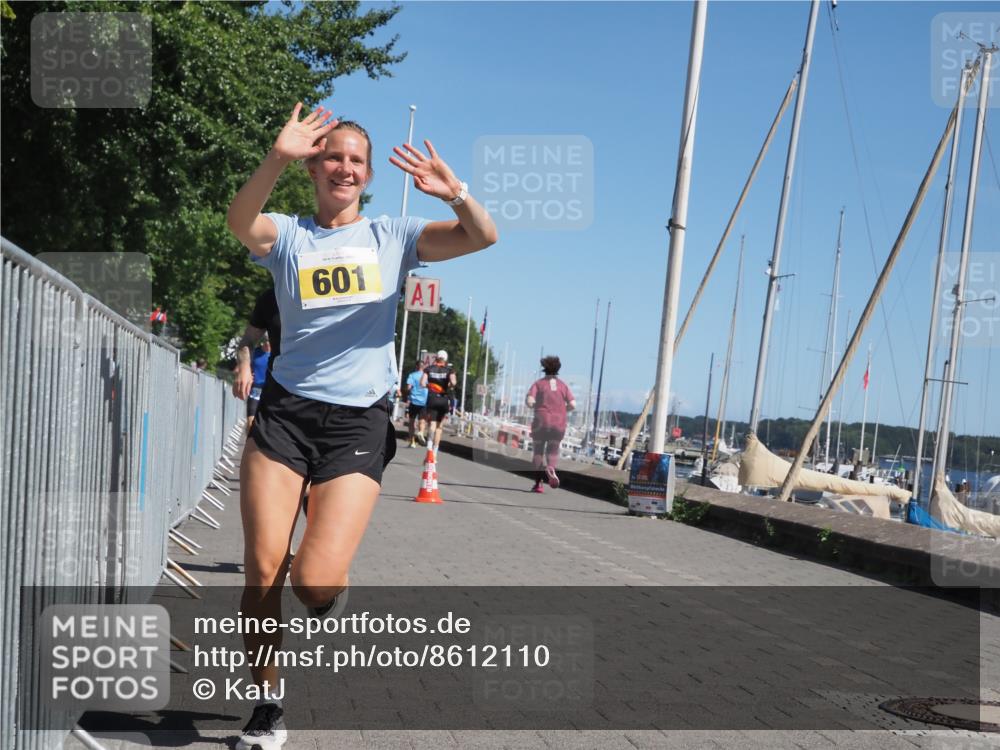 17.08.2025 - KN Förde Triathlon 2025 KatJ http://msf.ph/oto/8612110 17.08.2025 12:13:48 Laufen 291, 325, 360, 364, 601, 607, 624 meine-sportfotos.de