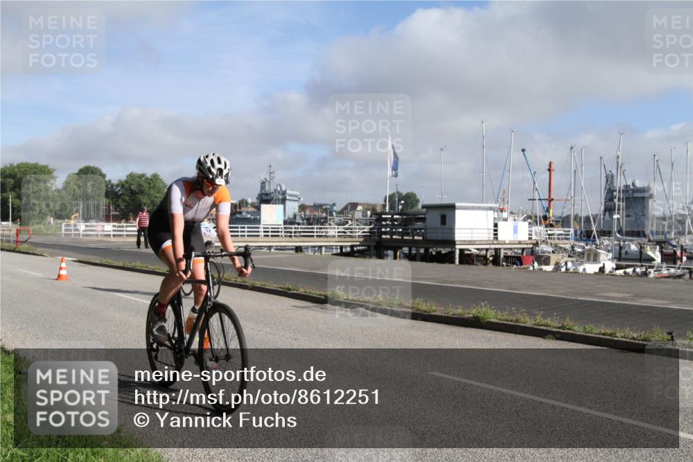 17.08.2025 - KN Förde Triathlon 2025 Yannick Fuchs http://msf.ph/oto/8612251 17.08.2025 09:18:14 Radfahren 103, 105, 107, 119 meine-sportfotos.de