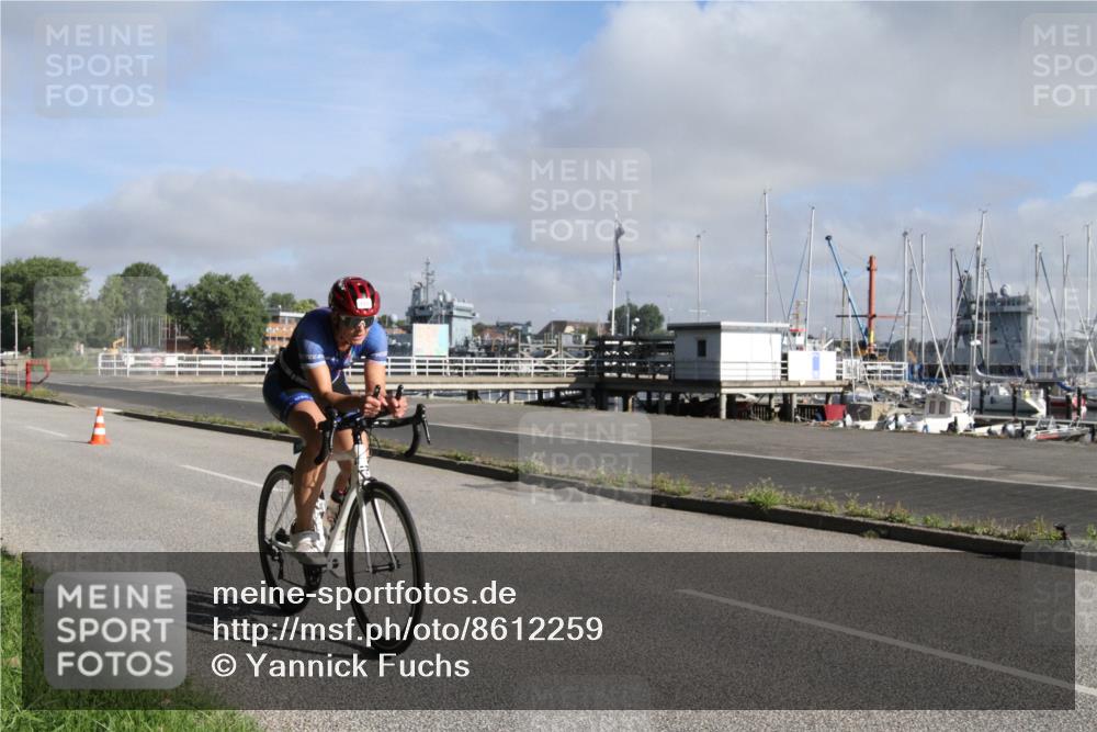 17.08.2025 - KN Förde Triathlon 2025 Yannick Fuchs http://msf.ph/oto/8612259 17.08.2025 09:19:06 Radfahren 109, 110, 113, 116 meine-sportfotos.de