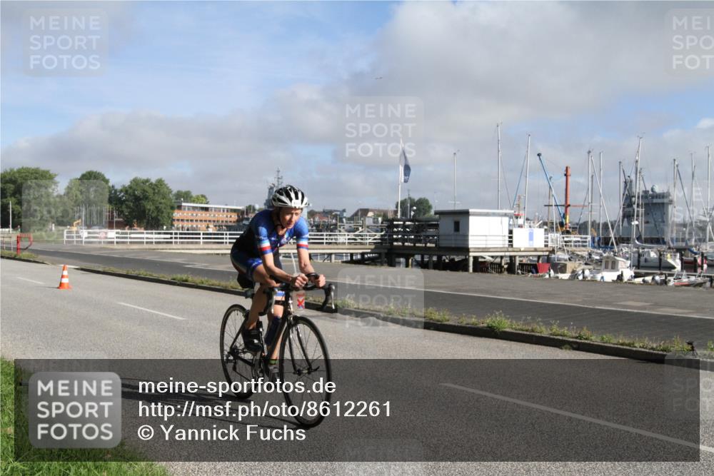 17.08.2025 - KN Förde Triathlon 2025 Yannick Fuchs http://msf.ph/oto/8612261 17.08.2025 09:19:10 Radfahren 108, 109, 110, 113, 116 meine-sportfotos.de