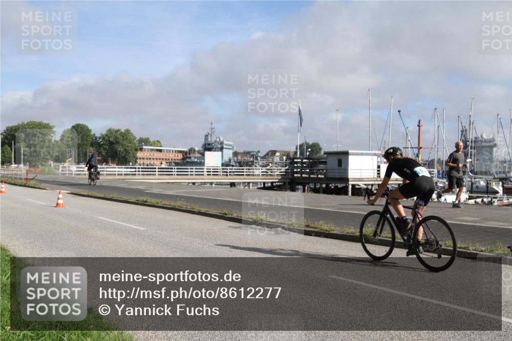 17.08.2025 - KN Förde Triathlon 2025 Yannick Fuchs http://msf.ph/oto/8612277 17.08.2025 09:21:28 Radfahren 130, 133 meine-sportfotos.de