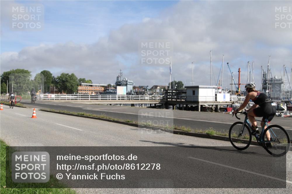 17.08.2025 - KN Förde Triathlon 2025 Yannick Fuchs http://msf.ph/oto/8612278 17.08.2025 09:21:31 Radfahren 130, 133 meine-sportfotos.de