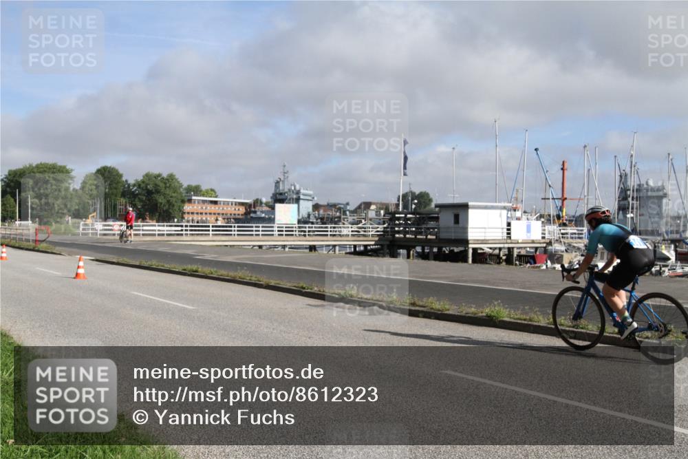 17.08.2025 - KN Förde Triathlon 2025 Yannick Fuchs http://msf.ph/oto/8612323 17.08.2025 09:24:48 Radfahren 139, 141 meine-sportfotos.de