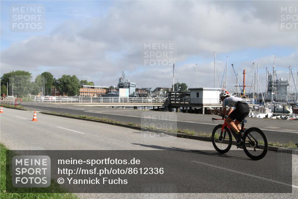 17.08.2025 - KN Förde Triathlon 2025 Yannick Fuchs http://msf.ph/oto/8612336 17.08.2025 09:25:48 Radfahren 105, 140, 164 meine-sportfotos.de