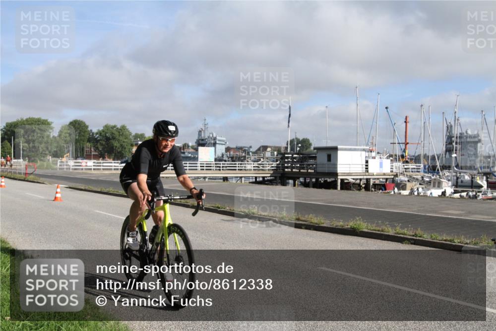 17.08.2025 - KN Förde Triathlon 2025 Yannick Fuchs http://msf.ph/oto/8612338 17.08.2025 09:25:54 Radfahren 105, 140, 144, 159 meine-sportfotos.de