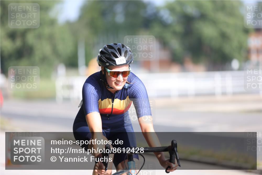 17.08.2025 - KN Förde Triathlon 2025 Yannick Fuchs http://msf.ph/oto/8612428 17.08.2025 10:02:58 Radfahren 142, 181, 216, 137, 153 meine-sportfotos.de
