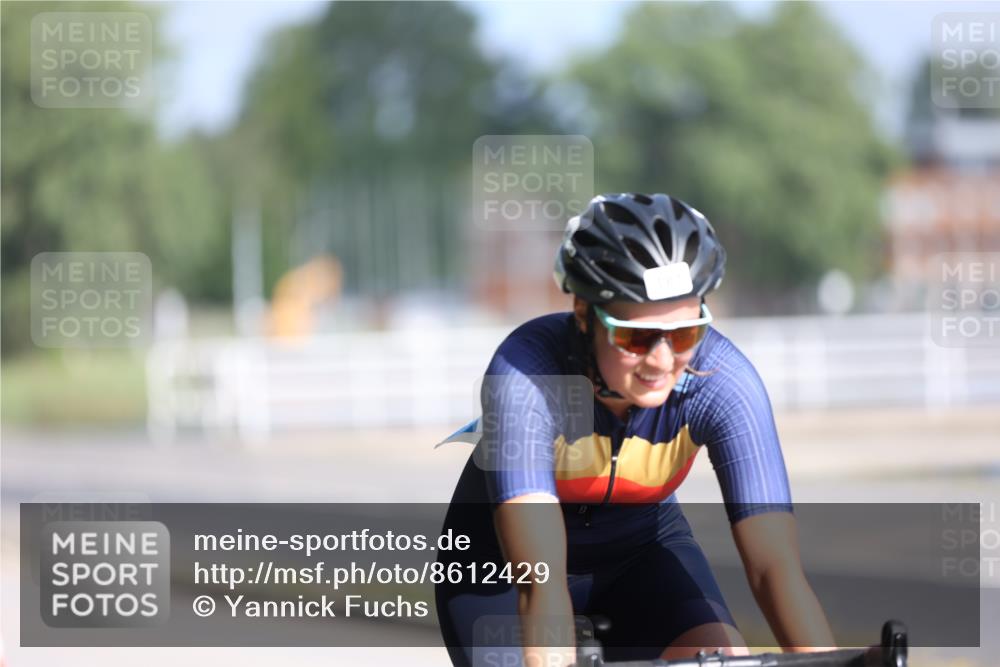 17.08.2025 - KN Förde Triathlon 2025 Yannick Fuchs http://msf.ph/oto/8612429 17.08.2025 10:02:58 Radfahren 142, 181, 216, 137, 153 meine-sportfotos.de