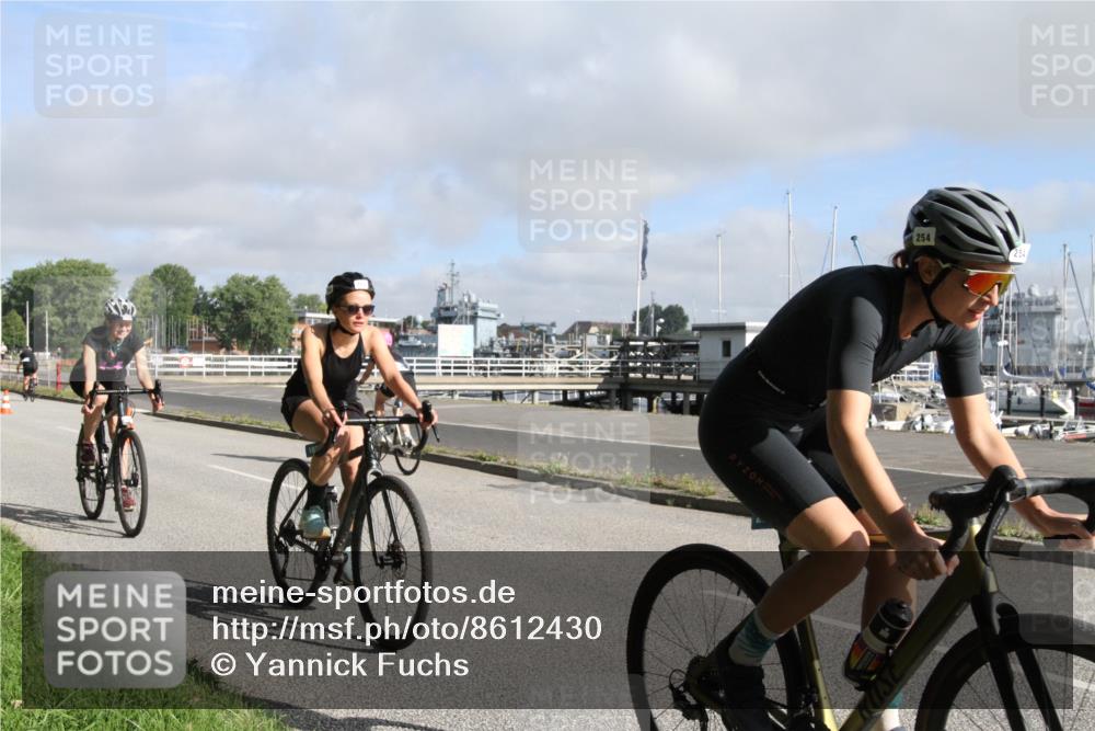 17.08.2025 - KN Förde Triathlon 2025 Yannick Fuchs http://msf.ph/oto/8612430 17.08.2025 09:28:41 Radfahren 119, 167, 172, 176, 182, 202, 254 meine-sportfotos.de